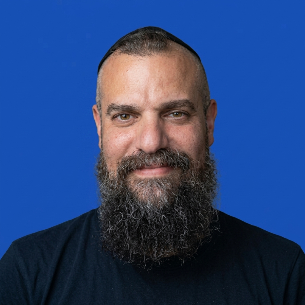 Eyal Nayowitz